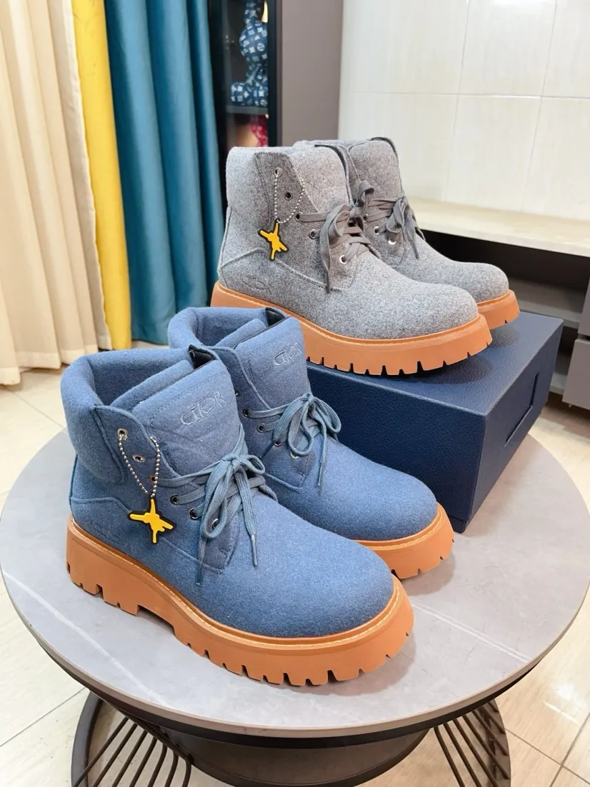 Men's shoes 💰580🌹🌹[Dior] Dior's new high-top imported nubuck leather ➕ cowhide lining, designed by European and American masters, perfect shape to create counter quality, solid color raw and wear-resistant outsole, original quality, unique and beautiful design, super versatile and very comfortable. High-end without losing taste, fashionable, cold-proof and warm! Absolute focus 39-44 size 38 45 customized